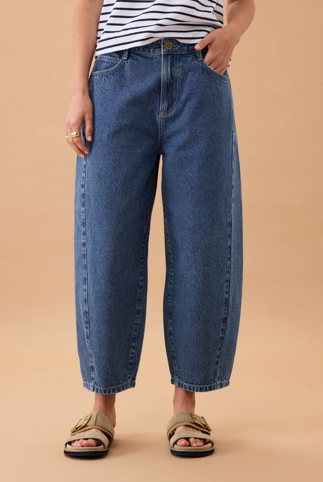 Buy Ceres Life - Maggie Tapered Barrel Jean - Fresh Indigo by Ceres Life - at Hamish + Grace