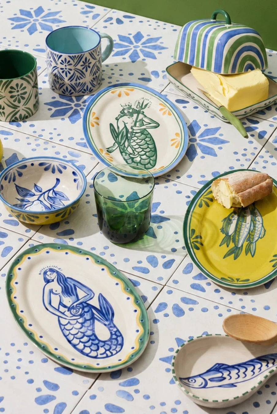 Buy Jones and Co - Piccolo Vita Plate Trident by Jones & Co - at Hamish + Grace